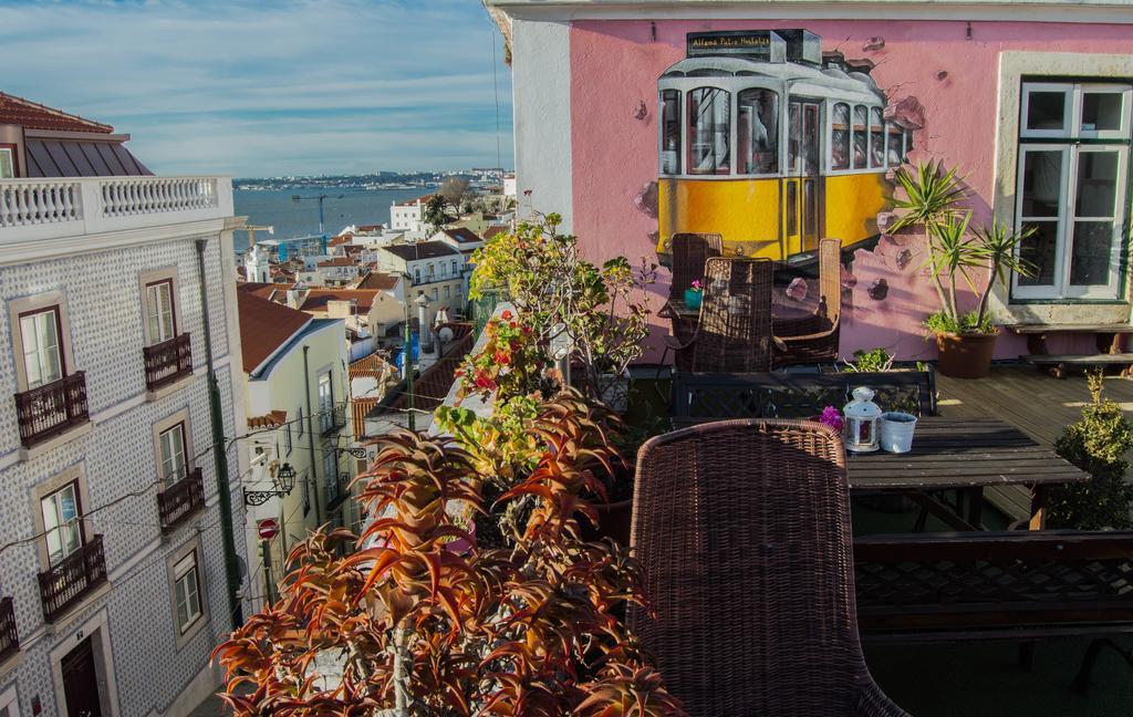 Alfama Patio Apartments Лісабон Екстер'єр фото