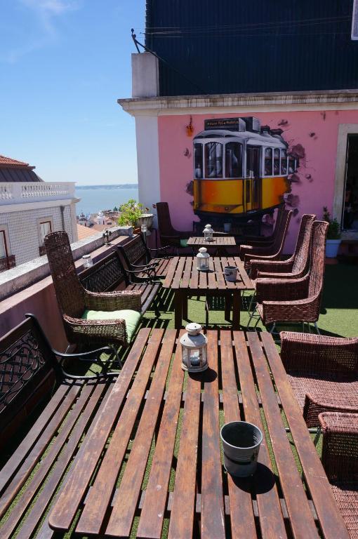 Alfama Patio Apartments Лісабон Екстер'єр фото