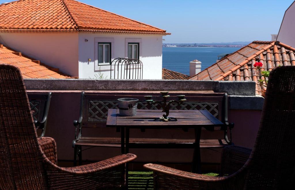 Alfama Patio Apartments Лісабон Екстер'єр фото