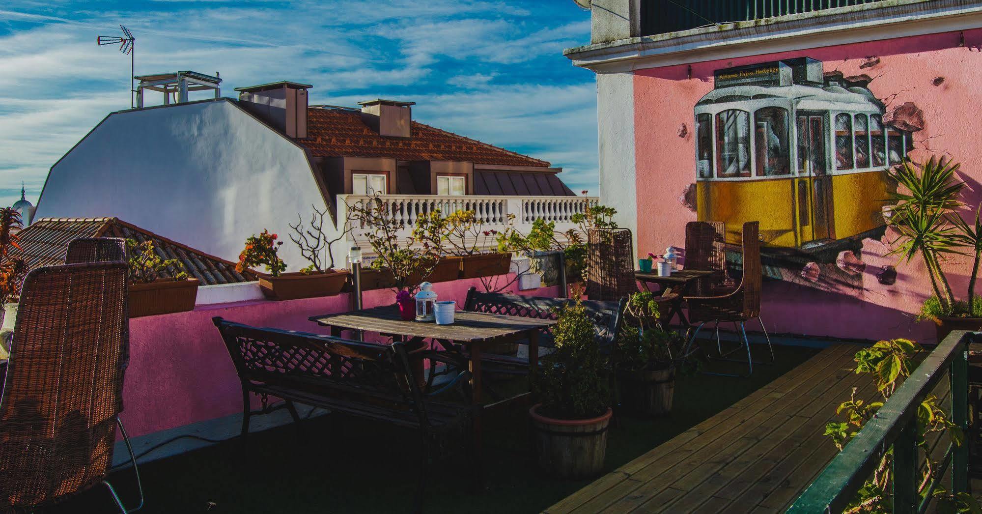 Alfama Patio Apartments Лісабон Екстер'єр фото